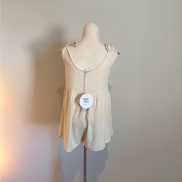 PRINCESS POLLY TAY ROMPER BEIGE // SIZE 4 - Picture 7 of 9